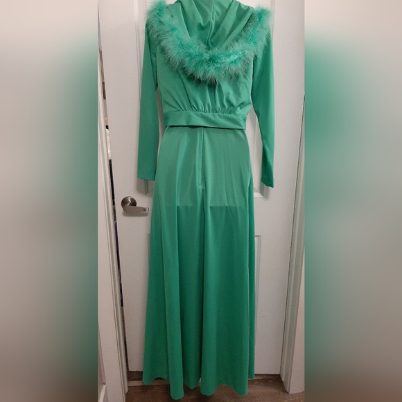 Vintage Green Long Formal Women's 2 Piece Dress See Measurements Small? - Picture 4 of 7